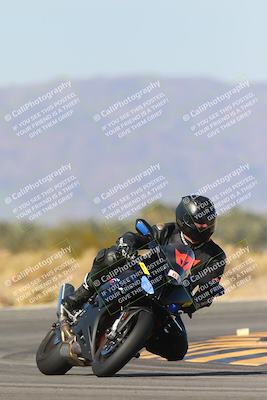 media/Jan-18-2024-Racers Edge (Thu) [[008952c709]]/B Group/Session 2 (Turn 16)/